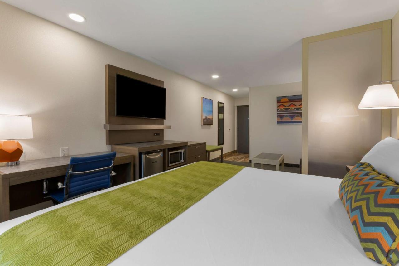 Best Western Plus Yuma Foothills Inn & Suites Exterior photo
